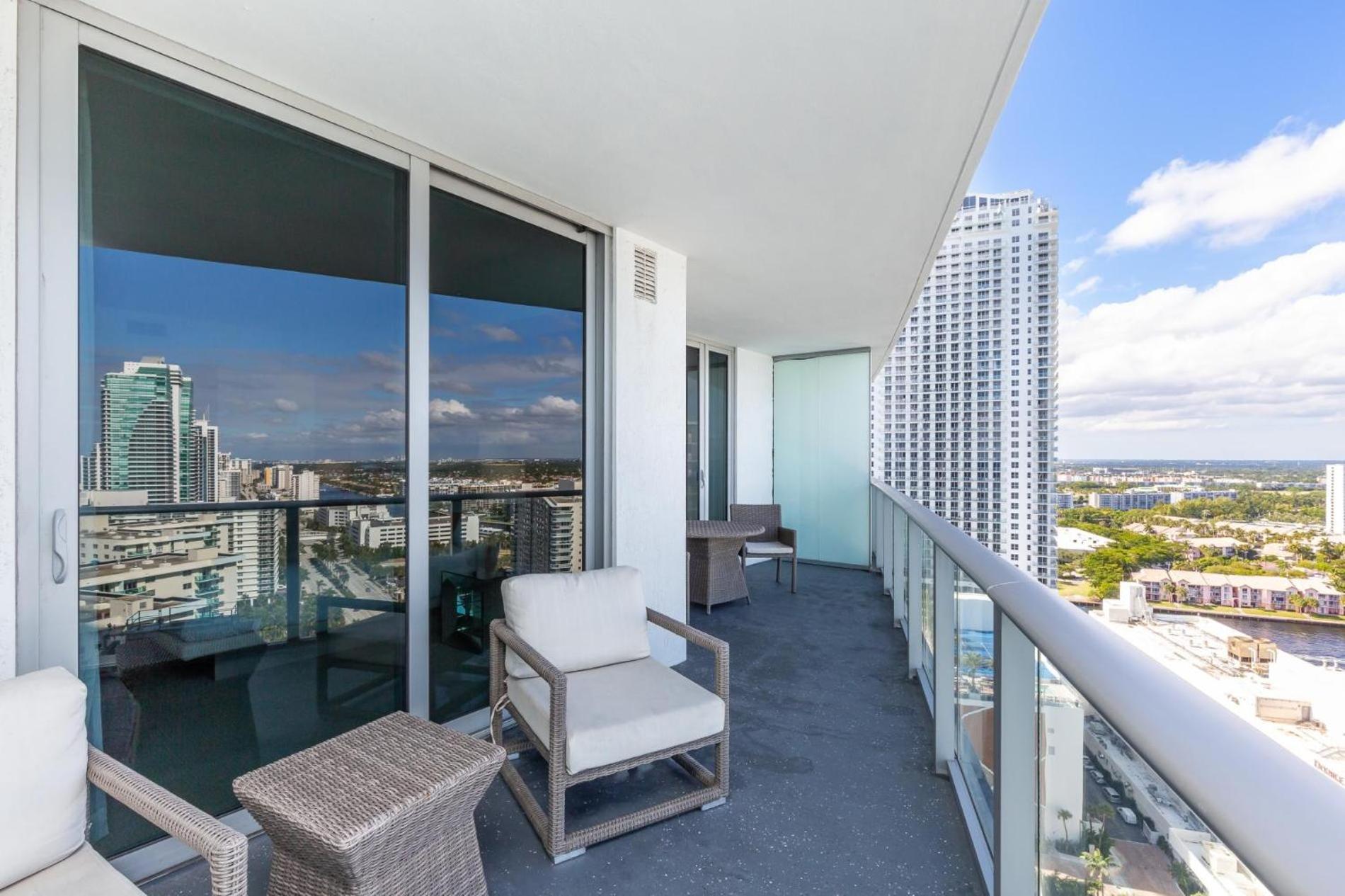 Ocean View 1 Bed On The Beach 19Th Floor Hollywood Hallandale Beach Exterior foto